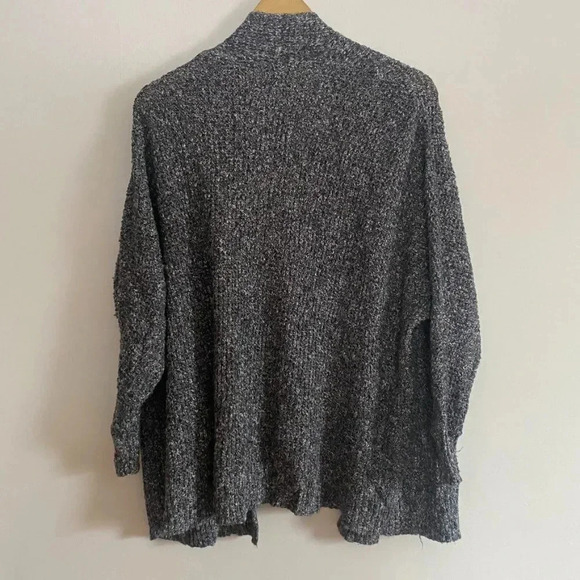 American Eagle Cardigan - Picture 11 of 12